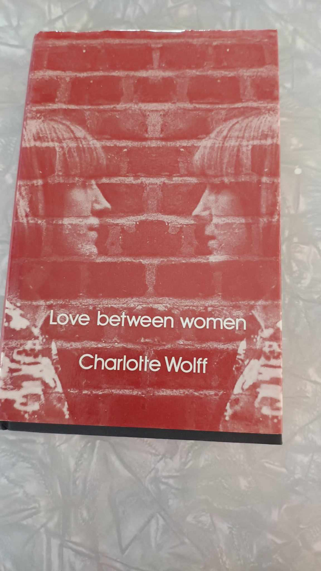 Love between women. Charlotte Wolff